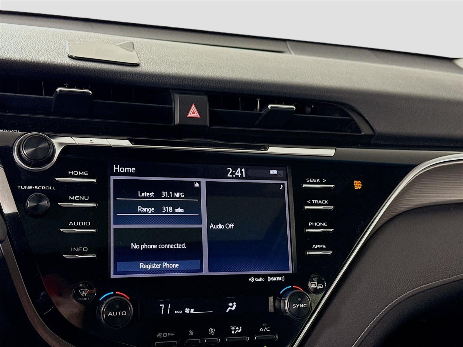 2018 Toyota Camry Hybrid LE