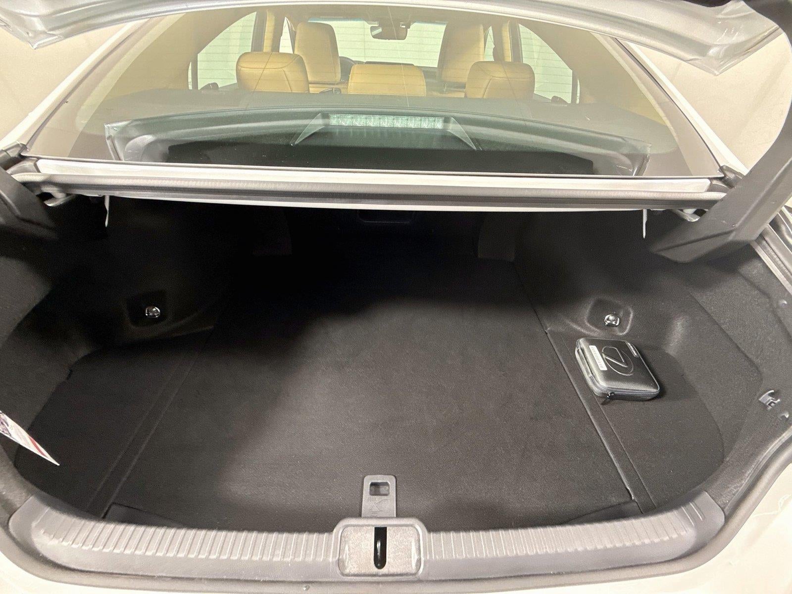 2024 Lexus ES ES 300h
