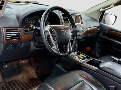 2013 Nissan Armada Platinum